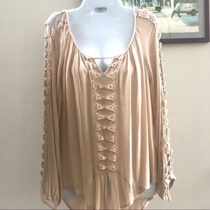 NEW!♥️Xoxo boho sheer long sleeves blouse with lace sz S